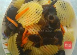鱼网黑妞凉拌菜（土豆片凉拌木耳）的做法图解7