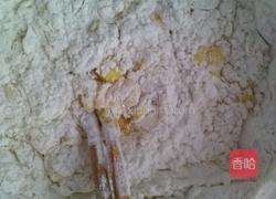 自制小麻花的做法图解1