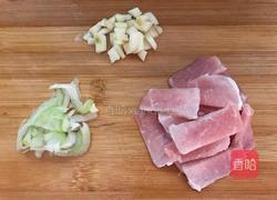 宽豆角炒肉片的做法图解2