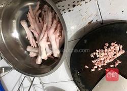鸡爪煲的做法图解2