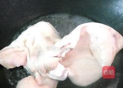 卤猪耳朵的做法图解2