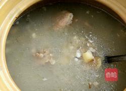 茯苓茨实山药莲子脊骨汤的做法图解9