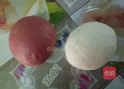 Illustration of how to make two-color steamed buns 7