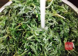 粉蒸清香白蒿的做法图解3