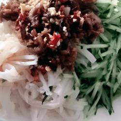 肉丝拉皮的做法[图]