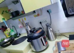 排骨玉米海带汤的做法图解3