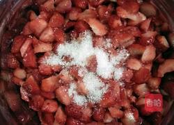 蜂蜜草莓酱的做法图解5