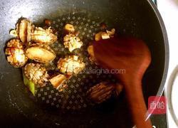 土豆炖鲍鱼的做法图解2