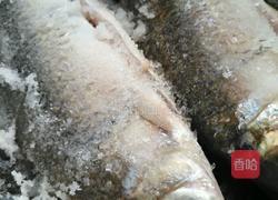 豆豉鲮鱼的做法图解1