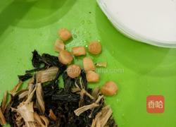 瑶柱白菜粥的做法图解2