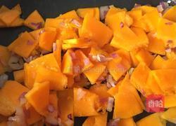 南瓜浓汤的做法图解4