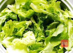 蒜末蚝油生菜的做法图解1