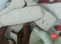 青菜瘦肉炒香干的做法图解1