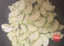 西葫芦炒鸡蛋的做法图解5