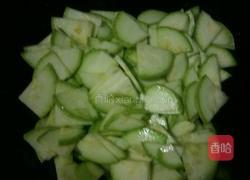 姜蒜蓉西葫芦的做法图解3