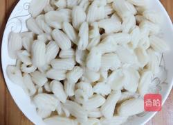 肉丝蔬菜炒麻食的做法图解3