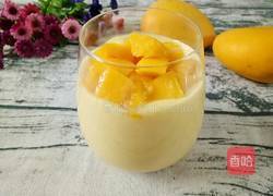 颗粒感十足的芒果奶昔的做法图解2