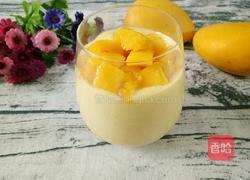 颗粒感十足的芒果奶昔的做法图解7