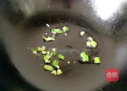 香椿头炒蛋的做法图解6