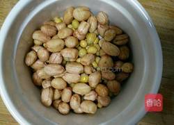 红糖枣花生豆浆的做法图解3