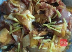 香菇木耳蒸鸡的做法图解9