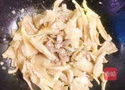 平菇炒肉的做法图解9
