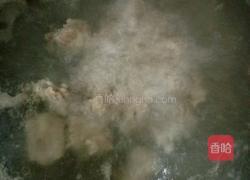紫菜排骨汤的做法图解4