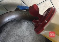 油泼香椿的做法图解3