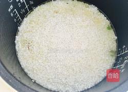 青蚕豆焖糯米饭的做法图解10