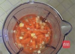 香甜胡萝卜玉米汁的做法图解1