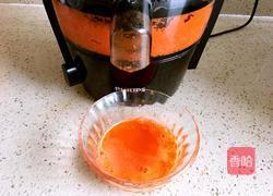 蝴蝶花卷的做法图解3