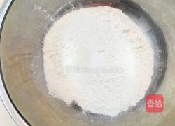 电饼铛披萨的做法图解2