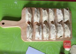 牛肉锅贴的做法图解3