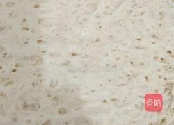 小葱猪肉包的做法图解1