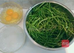 包子……苜蓿鸡蛋粉丝馅的做法图解2