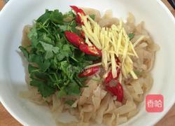 凉拌海蜇丝的做法图解2