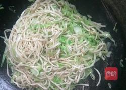 素炒面的做法图解3