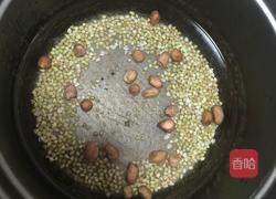 荞麦粥的做法图解2