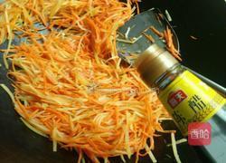 红萝卜炒土豆的做法图解4