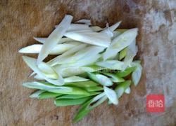 黄瓜炒肉片的做法图解2