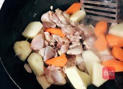 咖喱鸡块的做法图解1