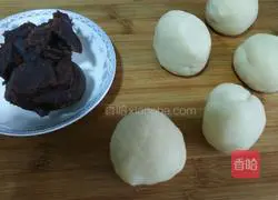 Illustration of how to make fried bean paste cake 4