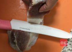荠菜猪肉馅的做法图解2