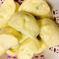 荠菜猪肉包子的做法[图]