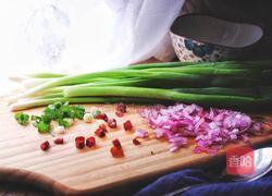 十分钟无油又过瘾的 香辣酱油炒饭/拌饭的做法图解1