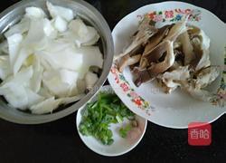 平菇白菜片的做法图解2