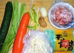 北京炸酱面的做法图解1