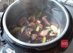 家常酱猪蹄的做法图解4