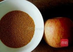 苹果小米粥的做法图解1