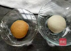 Illustration of two-color steamed buns 6